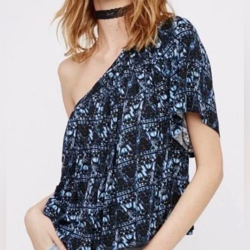Free People Ocean Avenue One Shoulder Crop Top Blue Black Ikat Size XS